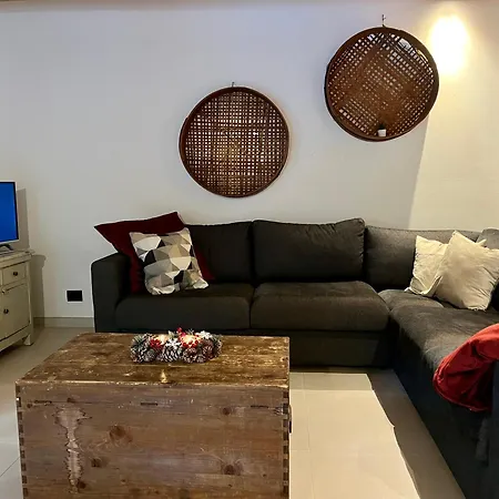 La Rocia Apartment *